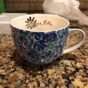 Set of 2 Brand New Lily Pulitzer Mugs
